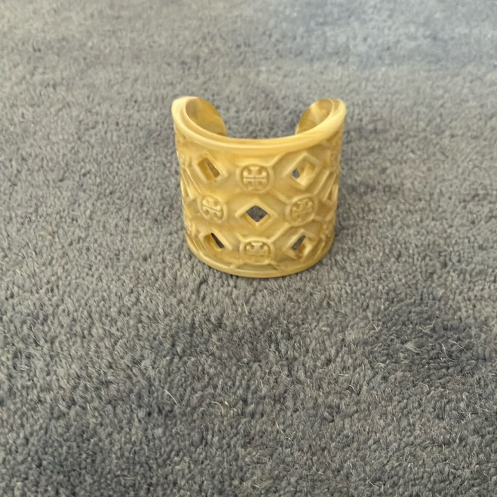 Tory Burch Resin Stone Cuff Bracelet